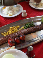 بي‌اشتهايي‌ عصبي‌ فقط به کمک شما درمان می شود