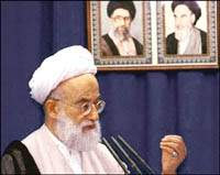 جامعه را متشنج و مضطرب نكنيد